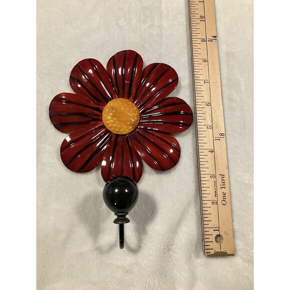 Metal Daisy Floral Bathroom Wall Hook Boho Flower Cottage Core Farmhouse - Picture 4 of 6